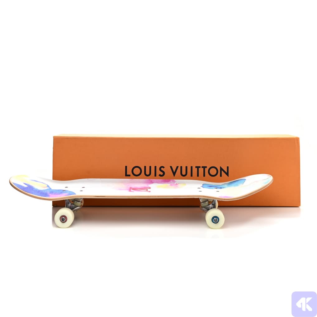 Louis Vuitton Skateboard (4 of 4 images)
